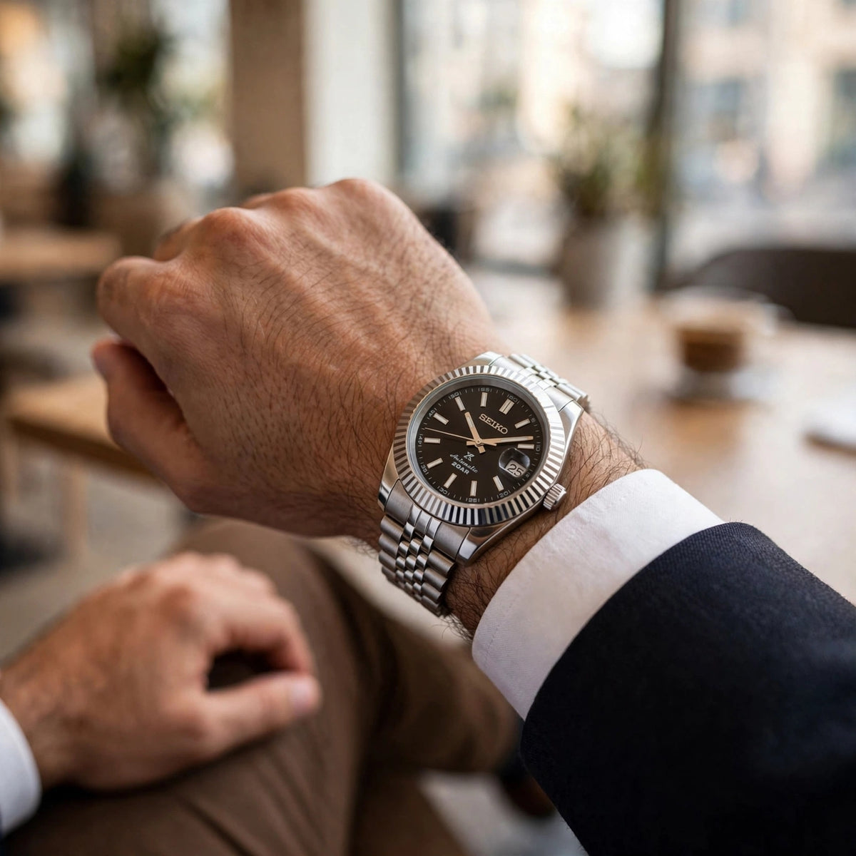 Seiko  5 Black Royal