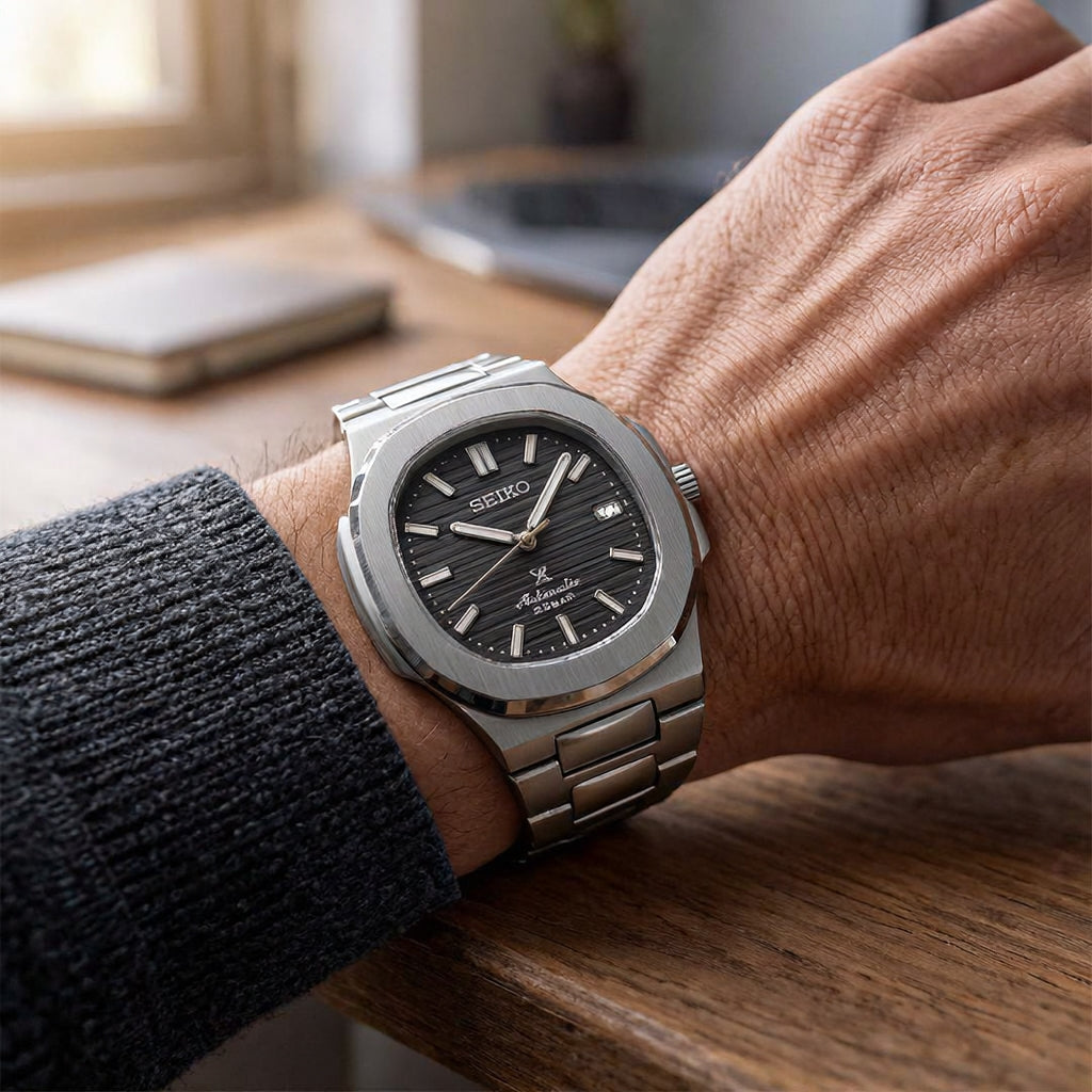 Seiko 5 Black Prestige