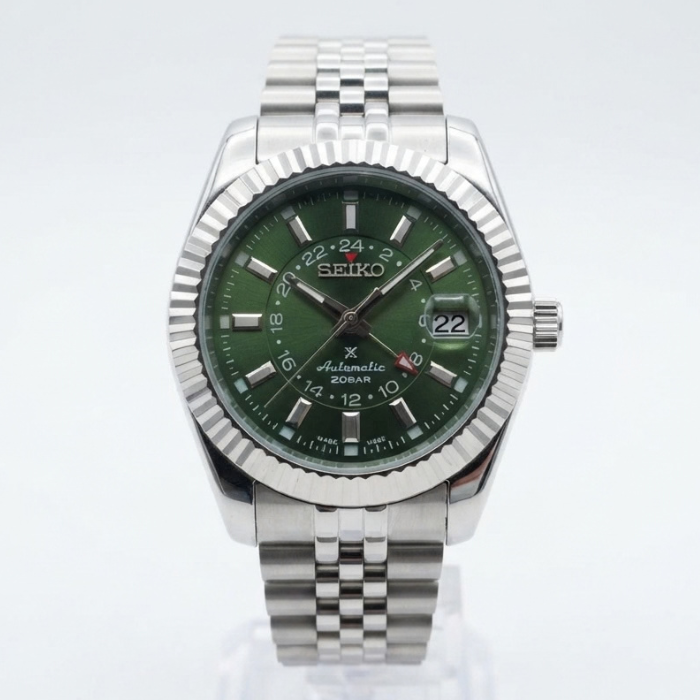 Seiko 5 Green Royal